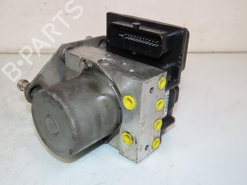 Used ABS pump MERCEDES-BENZ VITO / MIXTO Van (W639) 109 CDI (639.601, 639.603, 639.605) (95 hp) 27489016
