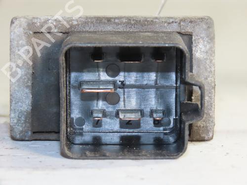 Module électronique RENAULT CLIO III (BR0/1, CR0/1) 1.5 dCi (C/BR0G, C/BR1G) (68 hp) 31911736
