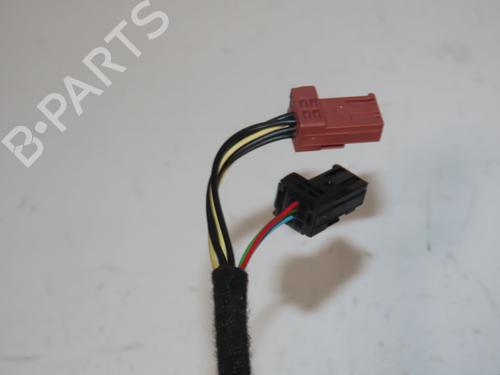 Ryggespeil høyre PEUGEOT 208 I (CA_, CC_) 1.2 VTI 82 (82 hp) 29985483