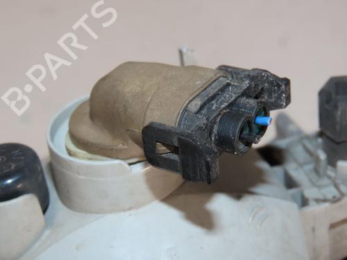 Used Right front fog light HYUNDAI SANTA FÉ II (CM) 2.2 CRDi 4x4 (155 hp) 29985526