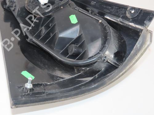 Used Right taillight Right taillight 39454241 39454241