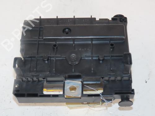 Fuse box PEUGEOT 308 I (4A_, 4C_) 1.6 HDi | BP29929797E1 