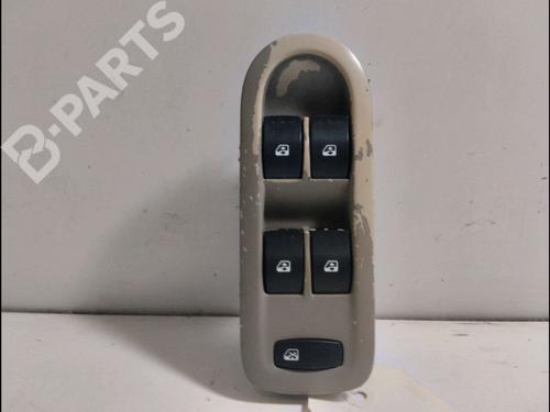 Used Left front window switch Left front window switch RENAULT SCÉNIC II (JM0/1_) 1.5 dCi (JM1E, JM16) (106 hp) 10691192 10691192