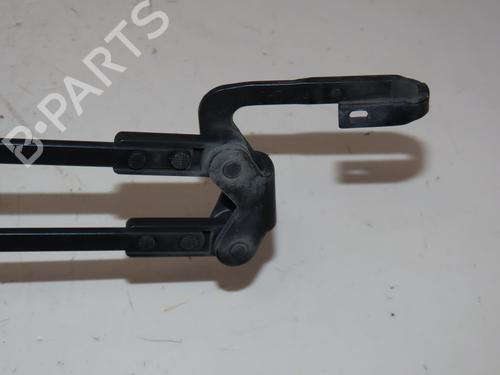 Used Front windshield wiper arm Front windshield wiper arm 37277084 37277084