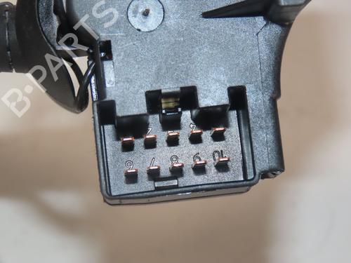 Used Steering column stalk FORD FIESTA V (JH_, JD_) 1.25 16V (75 hp) 30868209