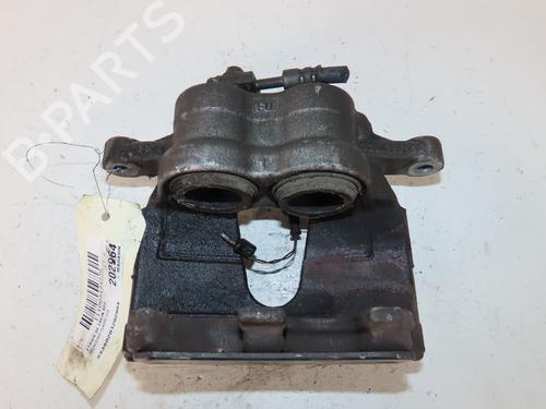 Used Right front brake caliper MERCEDES-BENZ CLA Shooting Brake (X118) CLA 220 d (118.614) (190 hp) 27581074