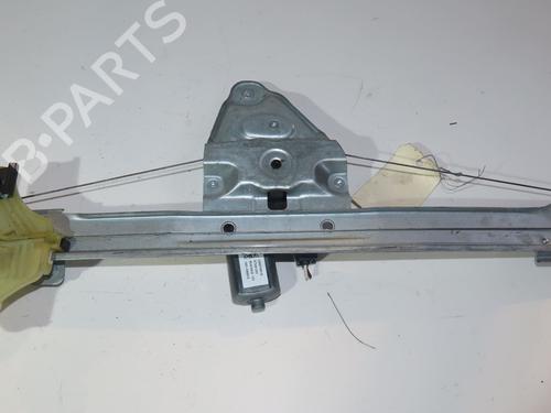 Rudehejsemekanisme Højre foran DACIA DUSTER (HM_) 1.5 dCi 110 (HMAB) (109 hp) 9016523