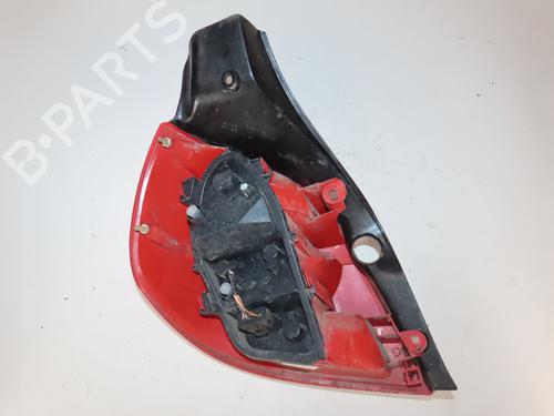Used Right taillight RENAULT CLIO III (BR0/1, CR0/1) 1.5 dCi (C/BR0G, C/BR1G) (68 hp) 29137251