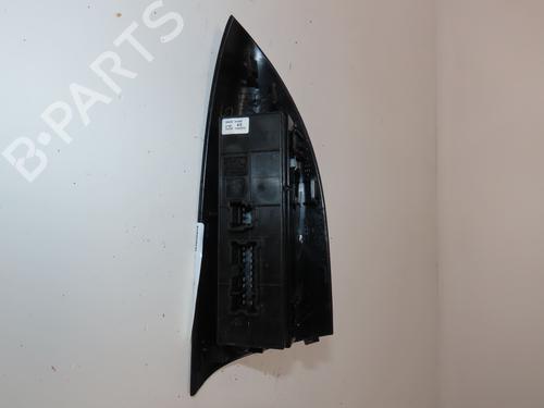 Used Left front window switch NISSAN JUKE (F15) 1.5 dCi (110 hp) 26442758