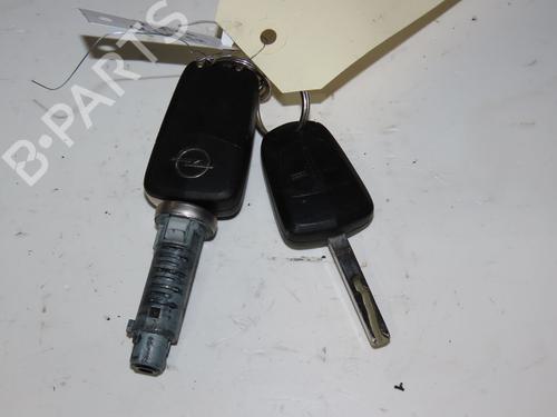 Used Ignition barrel OPEL ZAFIRA / ZAFIRA FAMILY B (A05) 1.7 CDTI (M75) (110 hp) 23160355