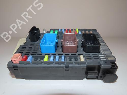 Used Fuse box CITROËN C4 II (NC_) 1.2 THP 130 (NCHNYM, NCHNYT) (130 hp) 31372171