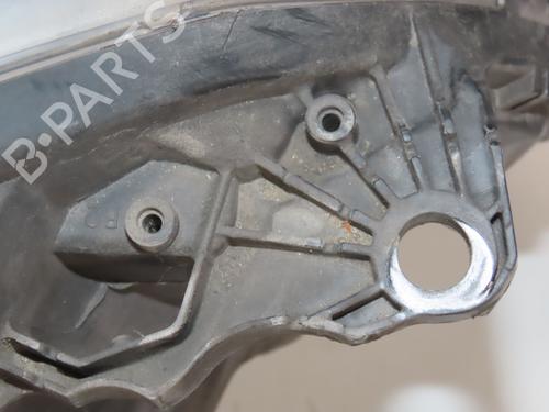 Scheinwerfer links für PEUGEOT 208 I (CA_, CC_) 1.2 VTI 82 (82 hp) 31055525