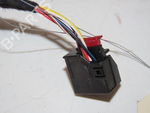 left-mirror-vw-scirocco-iii-137-138-2008-2009-2010-2011-2012-2013-2014-2015-2016-2017-2018-30715145 main image