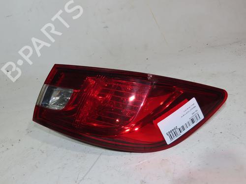 Used Right taillight RENAULT CLIO IV (BH_) 0.9 TCe 90 (BHNF, BHMA, BHMH, BHJK, BHJR) (90 hp) 19748273