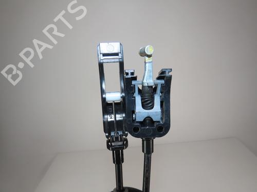 Serratura anteriore sinistra VW GOLF VII (5G1, BQ1, BE1, BE2) 1.4 GTE Hybrid (204 hp) 31302470