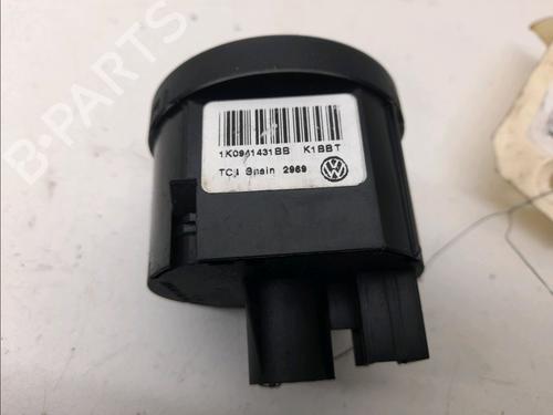 Used Headlight switch VW GOLF VI (5K1) 1.6 TDI (105 hp) 9011774