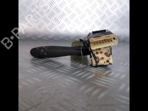 Used Steering column stalk Steering column stalk RENAULT LAGUNA I (B56_, 556_) 2.2 dT (B569) (113 hp) 9008236 9008236