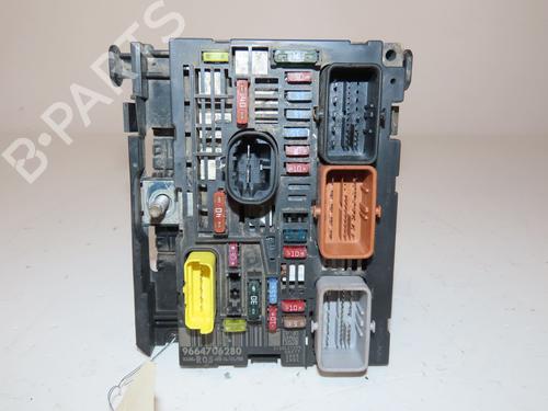 Fuse box CITROËN BERLINGO Box Body/MPV (B9) 1.6 HDi 90 16V | BP33297811E1  - Image 5