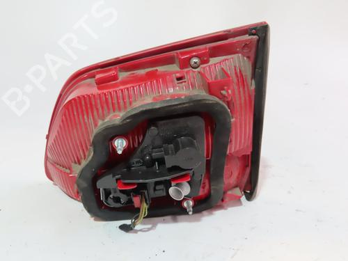 left-tailgate-light-vw-touran-1t3-20-tdi-1t0945093-2010-2011-2012-2013-2014-2015-17996567 main image