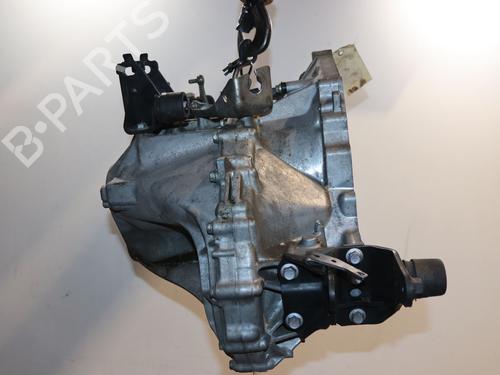 Used Gearbox TOYOTA AURIS (_E15_) 2.0 D-4D (ADE150_, ADE150R) (126 hp) 30501878