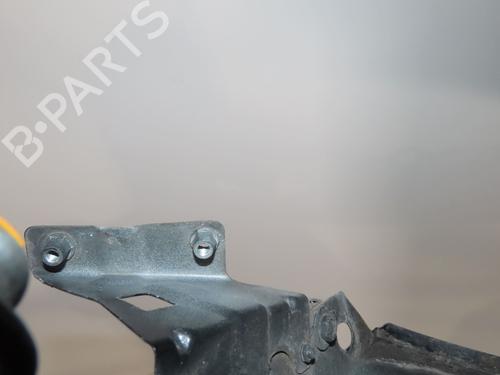 left-front-fenders-citroen-c4-ii-nc_-2009-39996739 main image