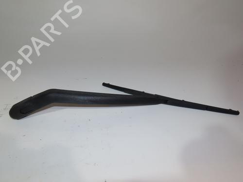 Used Rear windshield wiper arm RENAULT KOLEOS I (HY_) 2.0 dCi 4x4 (HY0K) (150 hp) 23165375