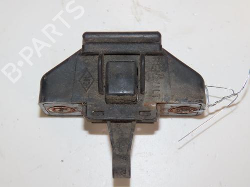 Used Tailgate lock RENAULT CLIO II (BB_, CB_) 1.6 16V (BB01, BB0H, BB0T, BB14, BB1D, BB1R, BB2KL, BB3G... (107 hp) 31277441