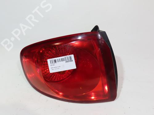 Used Left taillight SEAT ALTEA (5P1) 1.6 TDI (105 hp) 18317099