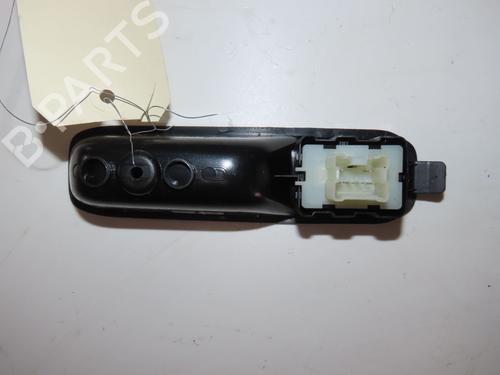 Used Right rear window switch Right rear window switch DACIA DUSTER (HM_) 1.5 dCi 115 (HMAD) (116 hp) 36054014 36054014
