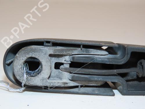 rear-windshield-wiper-arm-renault-megane-ii-bm01_-cm01_-2001-2002-2003-2004-2005-2006-2007-2008-2009-2010-2011-2012-30606097 main image