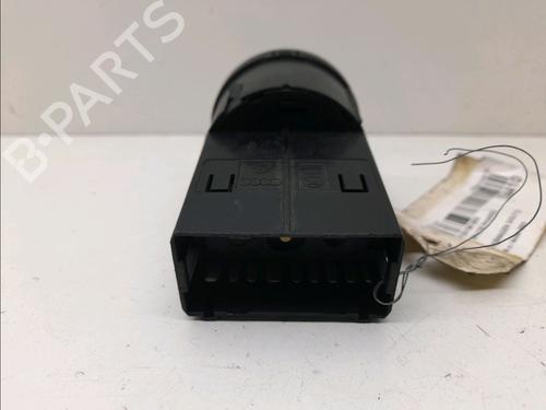 Forlygtekontakt VW GOLF IV (1J1) 1.9 TDI (101 hp) 23161028