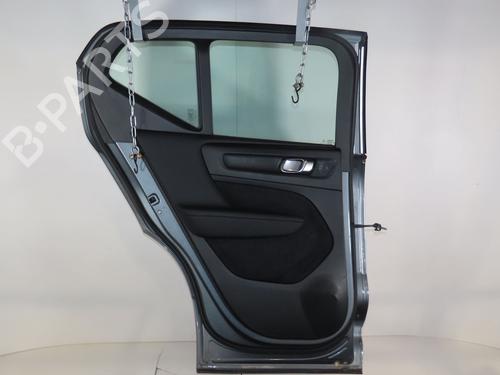 Used Left rear door VOLVO XC40 (536) D3 (150 hp) 31576326