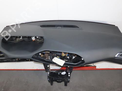Tableau de bord PEUGEOT 308 II (LB_, LP_, LW_, LH_, L3_) 1.6 HDi / BlueHDi 115 (115 hp) 29516567