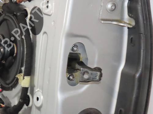 Left front door PEUGEOT 208 I (CA_, CC_) 1.2 VTI 82 | BP26876782C2