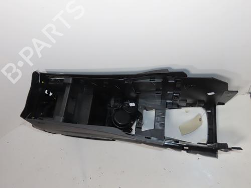 armrest-center-console-renault-kadjar-ha_-hl_-2015-39996820 main image
