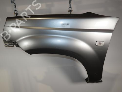 Used Left front fenders NISSAN X-TRAIL I (T30) 2.2 dCi 4x4 (136 hp) 23162159