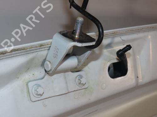 Coffre MITSUBISHI COLT VI (Z3_A, Z2_A) 1.1 (Z31A, Z32A) (75 hp) 32100123