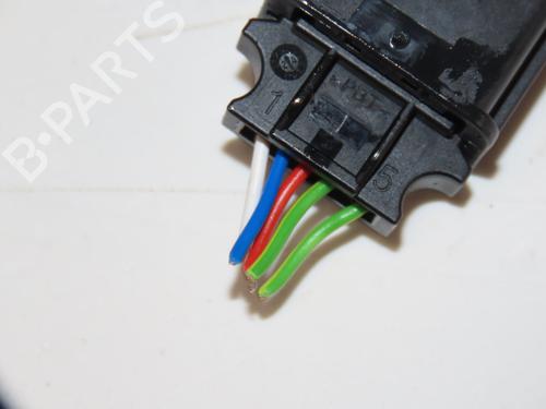 Used Seat buckle Seat buckle CITROËN C5 AIRCROSS (A_) 1.2 Hybrid 136 (ARHPYJ) (136 hp) 33947375 33947375