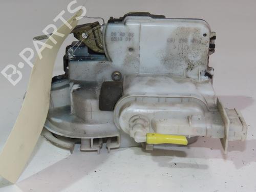Used Front left lock VW POLO (6N2) 1.4 TDI (75 hp) 25377024