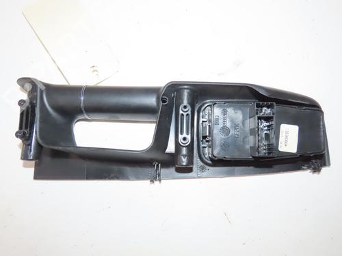 Used Left front window switch Left front window switch LANCIA YPSILON (843_) 1.2 (843.AXA1A) (60 hp) 34710931 34710931