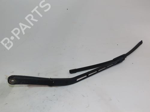 Used Front windshield wiper arm MERCEDES-BENZ C-CLASS (W203) C 200 CDI (203.007) (122 hp) 18477814