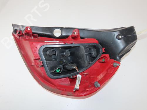 left-taillight-renault-clio-iii-br01-cr01-2005-2006-2007-2008-2009-2010-2011-2012-2013-2014-36283154 main image