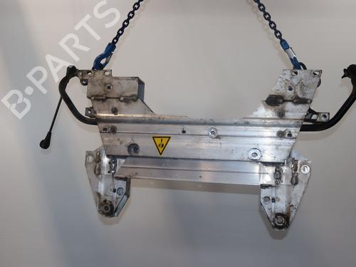 Used Subframe Subframe PEUGEOT 2008 II (UD_, US_, UY_, UJ_, UR_, UC_) 1.5 BlueHDI 130 (131 hp) 19170998 19170998