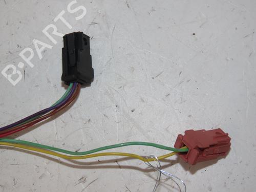 Used Left mirror Left mirror CITROËN C5 II (RC_) 1.6 HDi (RC8HZB) (109 hp) 40484488 40484488