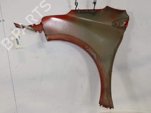 Used Right front fenders Right front fenders 37186402 37186402
