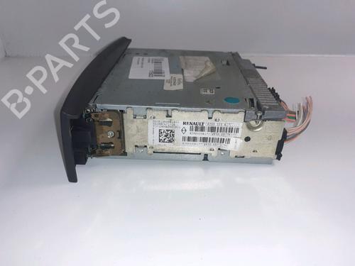 Used Radio Radio RENAULT LAGUNA II (BG0/1_) 1.9 dCi (BG13) (125 hp) 9022568 9022568