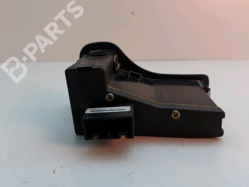 Headlight switch ALFA ROMEO 156 Sportwagon (932_) 1.9 JTD (932B2B, 932B2C) | BP9009786I24 