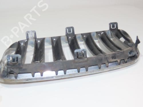 Used Grille Grille BMW X3 (E83) xDrive 30 d (218 hp) 34357711 34357711