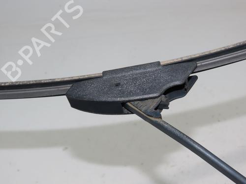 Used Front windshield wiper arm Front windshield wiper arm 38313959 38313959