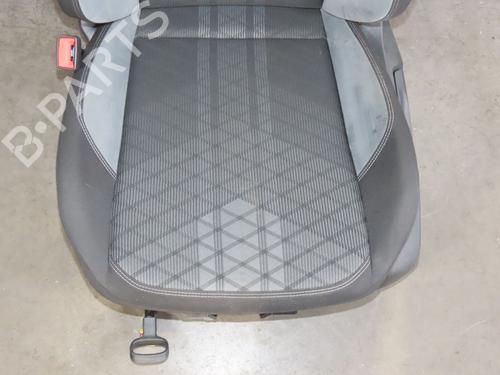 Left front seat VW POLO VI (AW1, BZ1, AE1) 1.0 TSI | BP40484556C15 - Image 5
